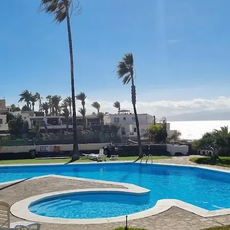 Bright 1br With Ocean Views & Pool