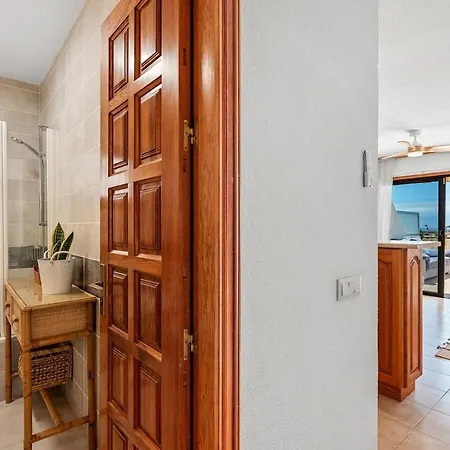 Apartmán Bright 1br With Ocean Views & Pool