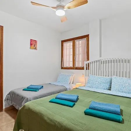 Apartmán Bright 1br With Ocean Views & Pool