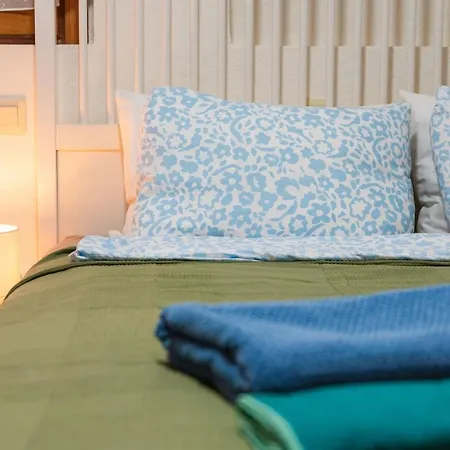 Bright 1br With Ocean Views & Pool Apartmán